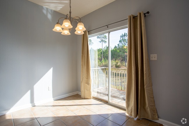 3BR,2.5BA