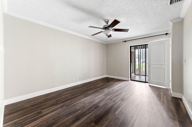 Photo - 3757 Cocoplum Cir Unit 3567