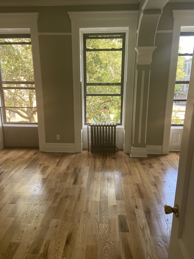 Photo - 308 Lewis Ave