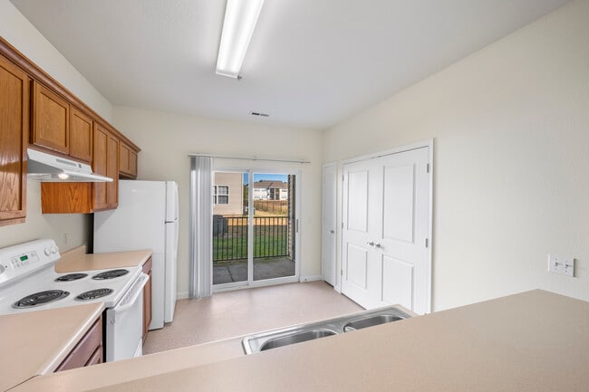 Photo - Reserve at Norton Shores