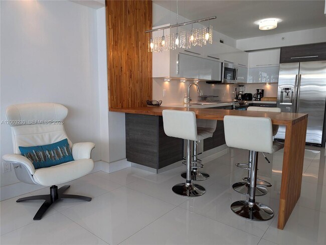 Photo - 100 Lincoln Rd Unit 1008