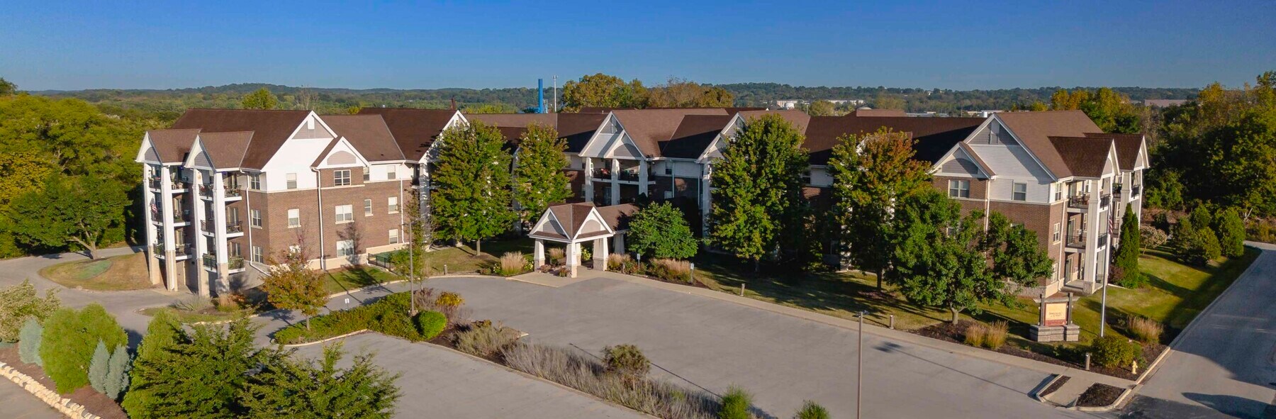 Berkshire Sunset - Berkshire Sunset Apartments