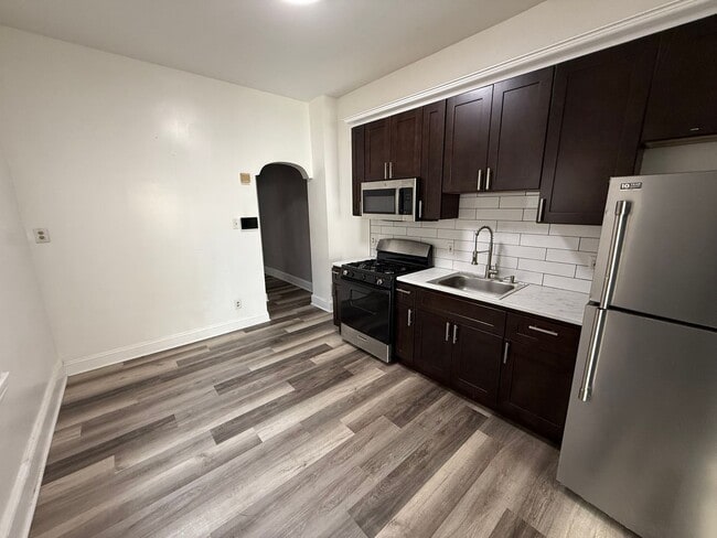 Building Photo - 7208 Torresdale Ave Unit 1