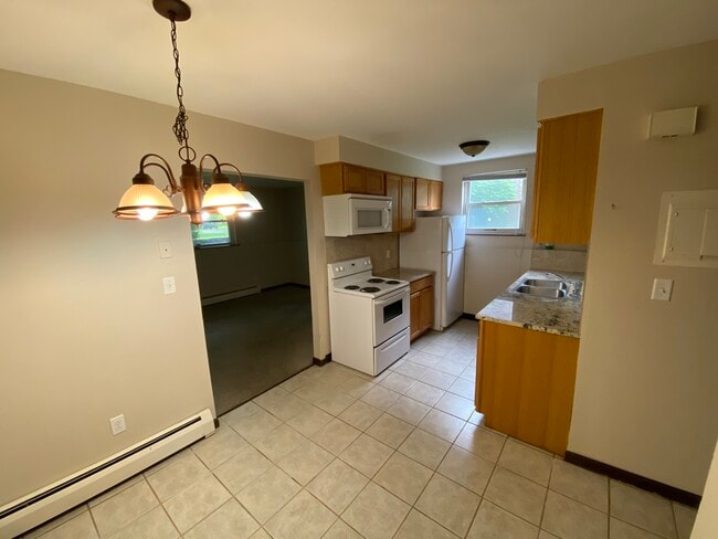 Photo - Robert and Wright Apartments