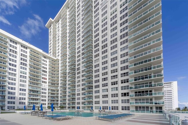 Photo - 3900 Galt Ocean Dr Condominio Unidad #415