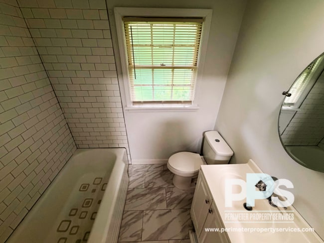 Photo - 2940 Harlan Dr