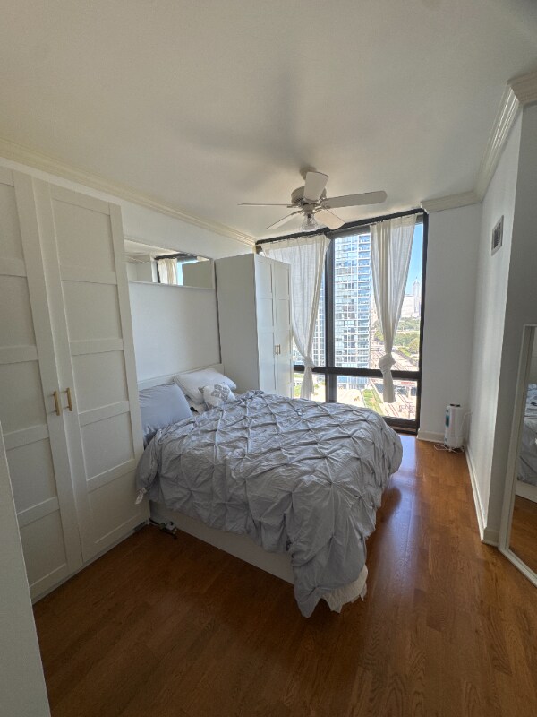 Photo - 233 E 13th St Unidad 1604