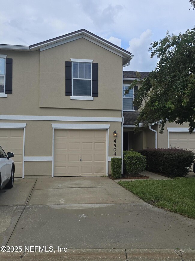 Building Photo - 1500 Calming Water Dr Rental