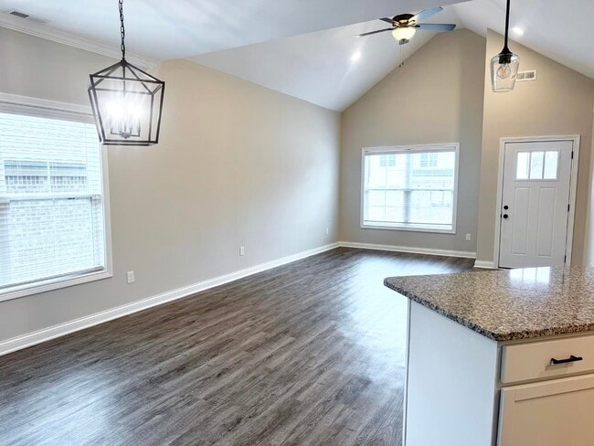 Photo - 6533 Fortuna Ave