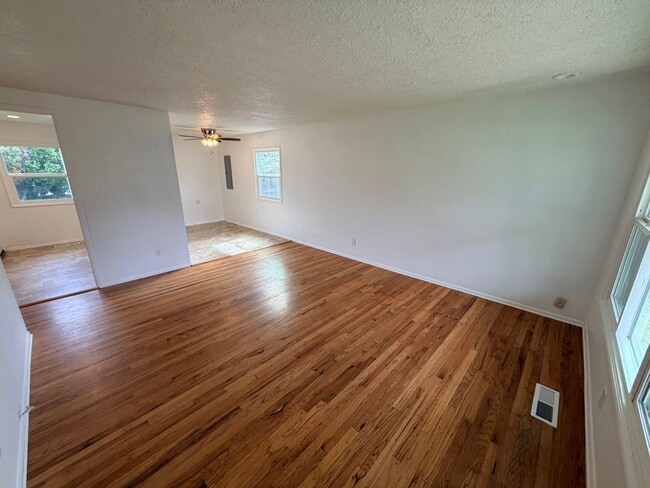 Photo - Darling Updated 3 Bedroom Ranch Located a Block from Glenwood City Park and Just a few Blocks fro...