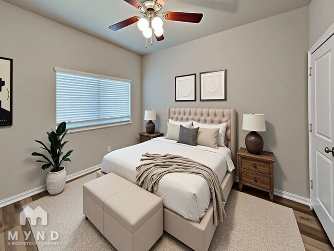 Photo - 3259 Karen St