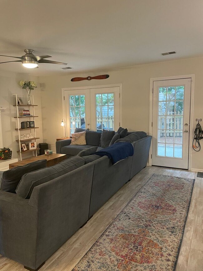 Photo - Home in The Center Lake Community Mount Pl...