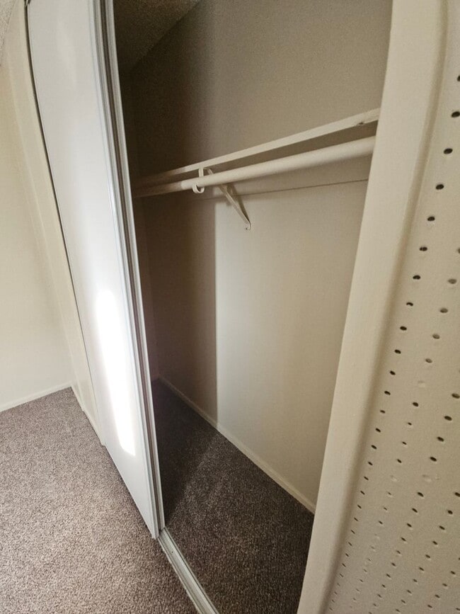 Photo - 812 S Glendale Ave Unidad 32