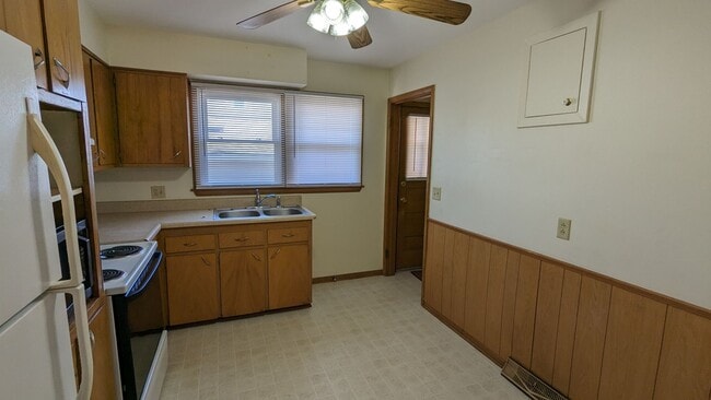 Photo - West end duplex with fenced yard