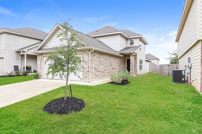 Photo - 2326 Applewhite Mdw