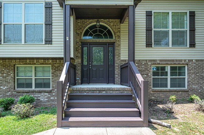 Photo - 12696 Alpine Cir