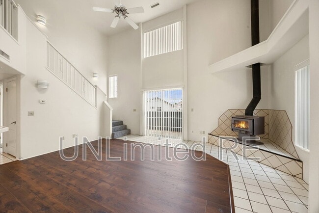 Photo - 3285 N Hedgewood Dr Unidad B