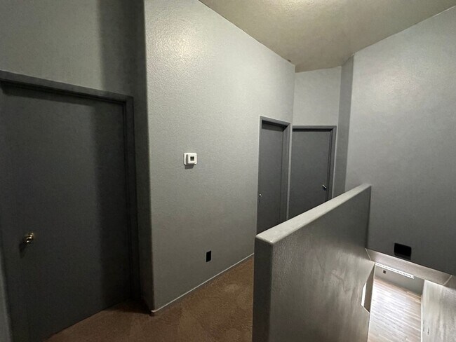 Photo - 2562 Land Rush Dr