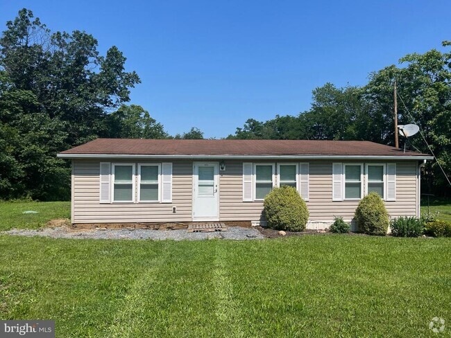 Building Photo - 10915 Burkett Rd Rental