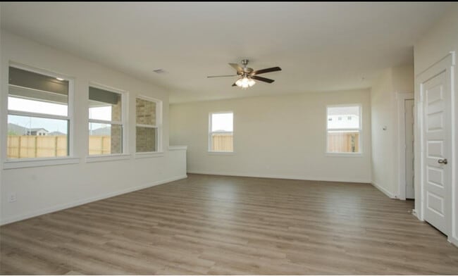 Photo - 7546 Coral Ter Dr