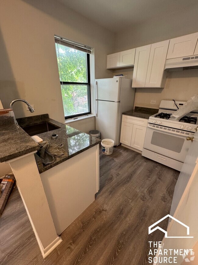 Building Photo - 7722 N Marshfield Ave Unit 3C Rental