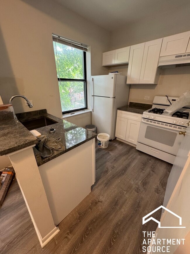 Photo - 7722 N Marshfield Ave Condo Unit 3C