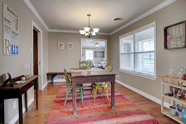 Photo - 1010 Bay Oaks Rd