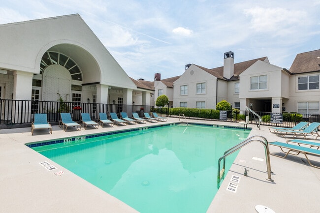 Photo - zThe Spoke at Savannah Apartments