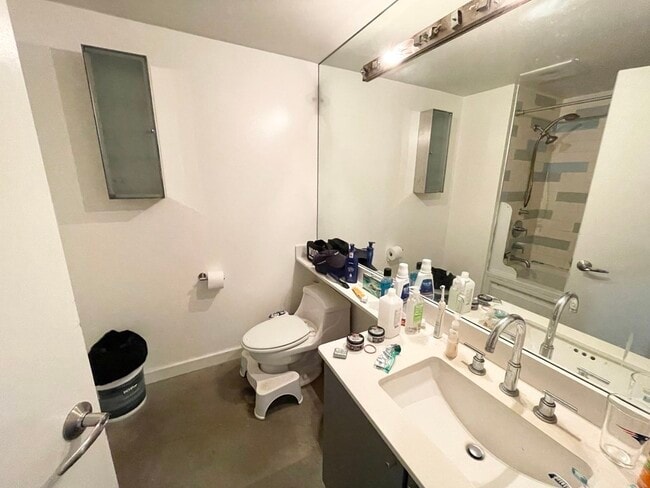 Photo - 190 Northampton St Unidad 602