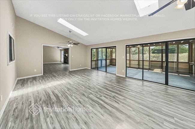 Photo - 5006 Stoney Point Cir