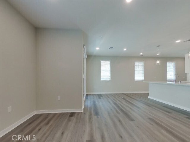 Photo - 28205 Dwight Dr