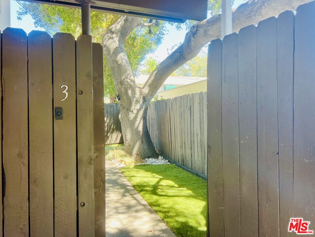 532 El Dorado St Unidad 1
