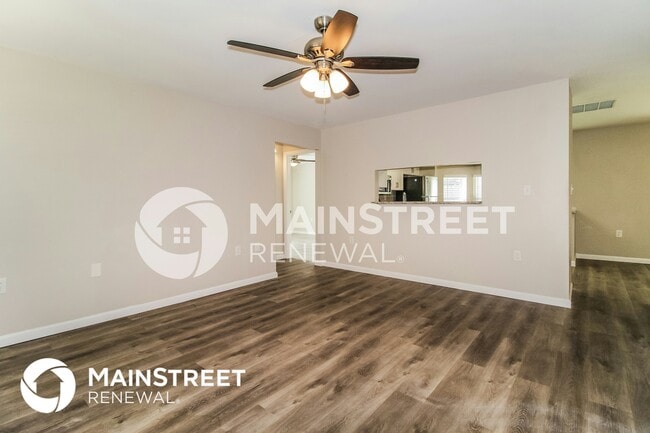 Photo - 490 S Blue Lk Ave Casa