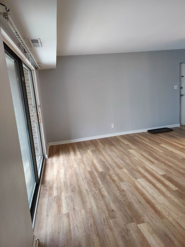 Photo - Three bedroom, 2 bath condo in Raleigh