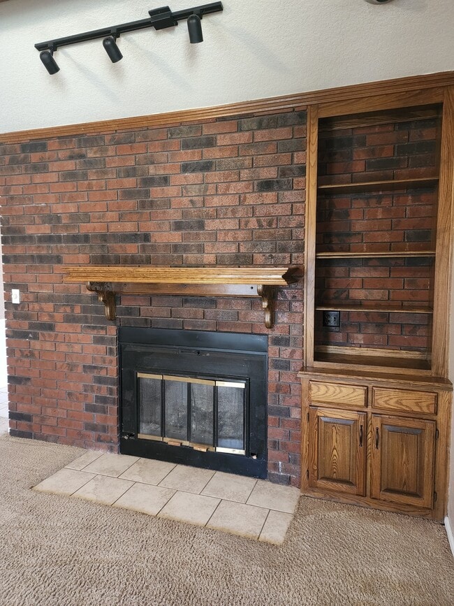 Photo - 2821 Mt Vernon Rd