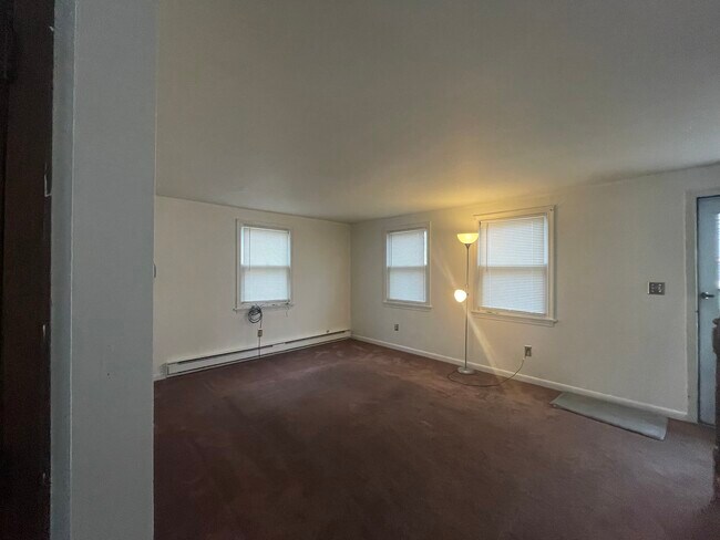 Photo - 20 Mercer Ave