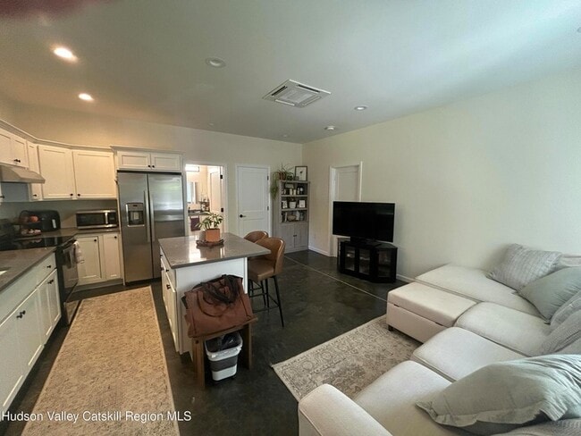 9 Brodhead St Unit 9