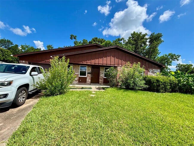 Photo - 11802 Sorsby Way Casa
