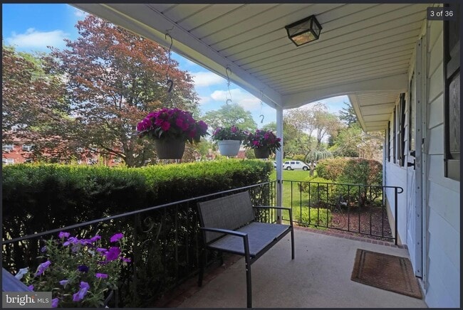 Photo - 163 Hickory Corner Rd
