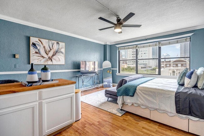Photo - 311 W Ashley St Unit - 512