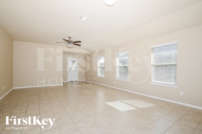 Photo - 961 Corbitt Ln
