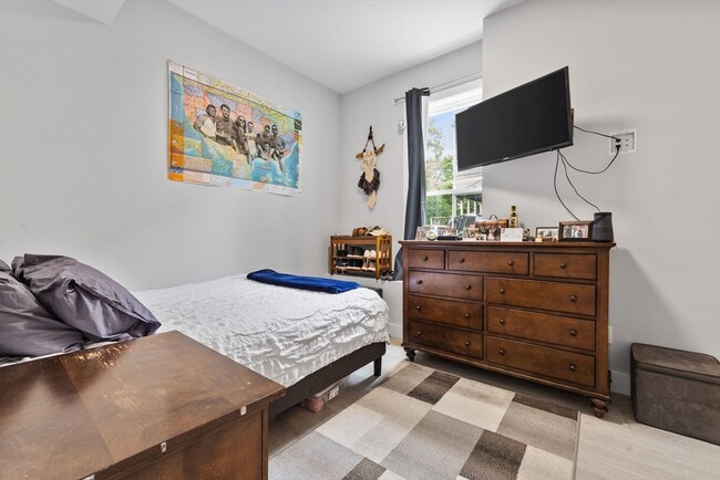 Photo - 761 Washington St Unit 1