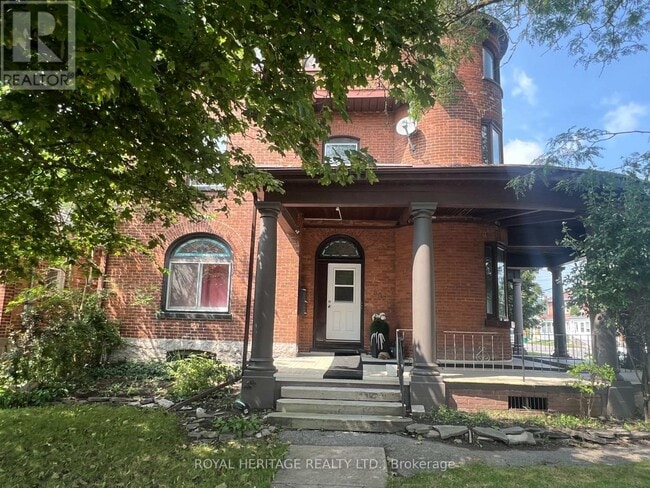 Photo - 80 Bridge St W Unit 4