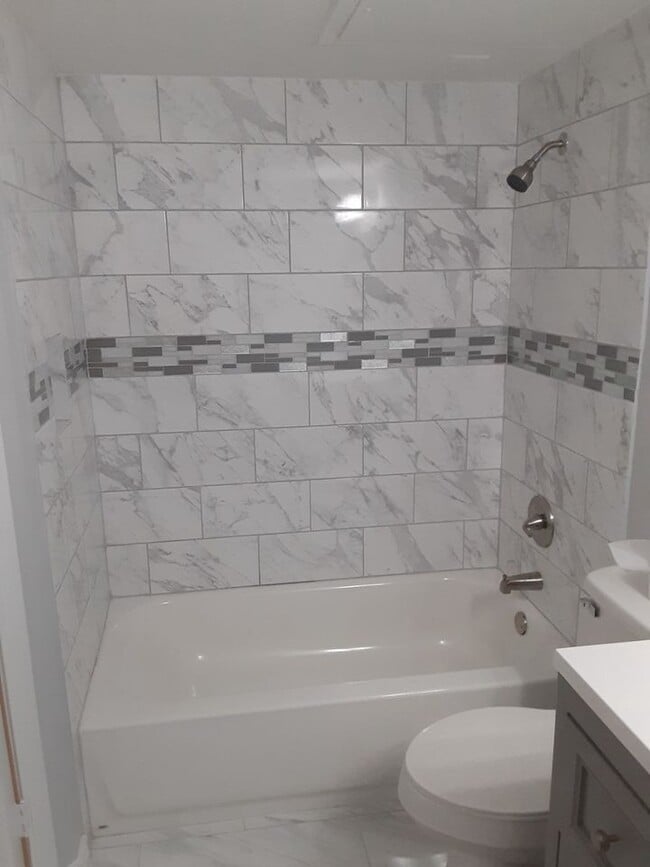 Photo - 18333 Roehampton Dr Unit 1018