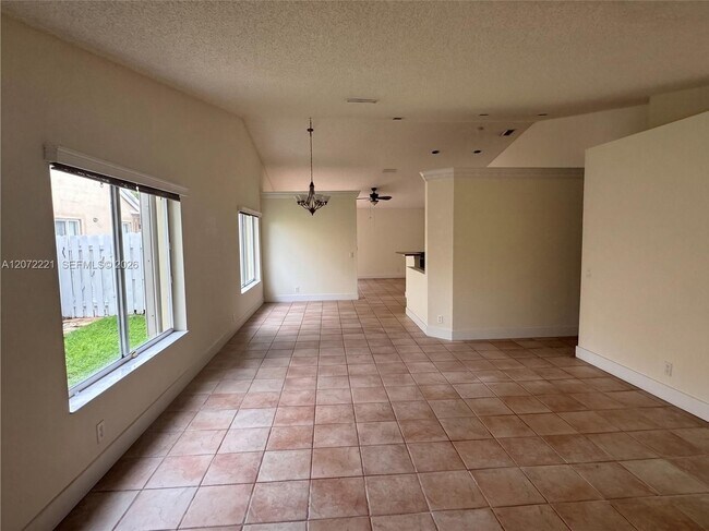 1599 Palermo Dr