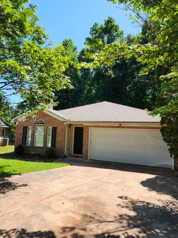 Photo - 15 Lakeview Trail