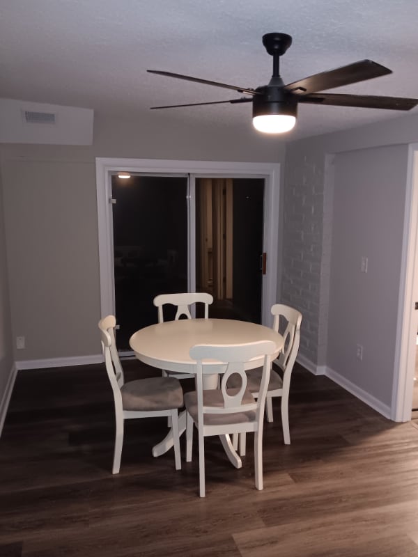 Photo - 7911 Cecil St