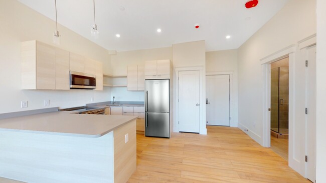 Building Photo - 1510 N Shore Rd Rental