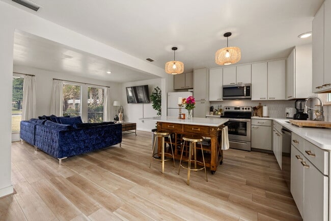 Photo - 510 Sioux Cir
