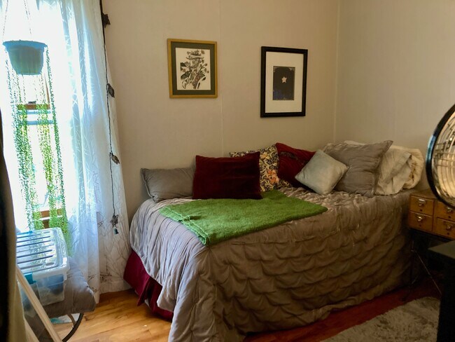 Photo - 108 Hancock St Unidad 1